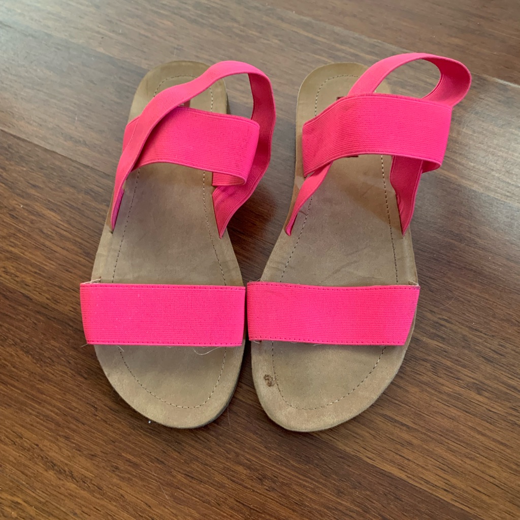Pink Strap Sandal Size 8.5